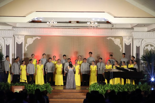 SLU CCA Glee Club