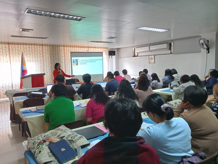 Dr. Geraldine Wakat on "Embedding Sustainable Development Goals in the Curriculum” | Image by Ms. Shiaiane Tacio Cabuten, DepEd Benguet